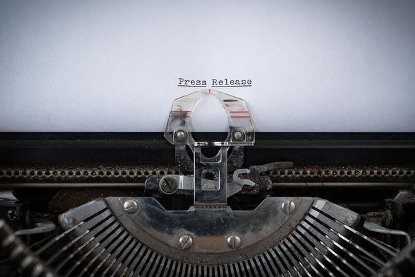 Old fashioned typewriter with the words press release displayed